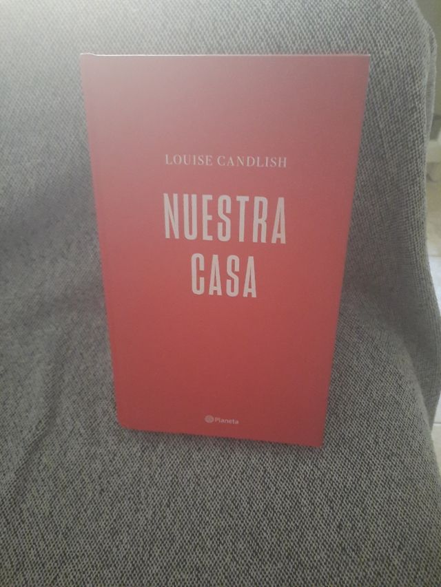 Vendo thriller adictivo "Nuestra casa"