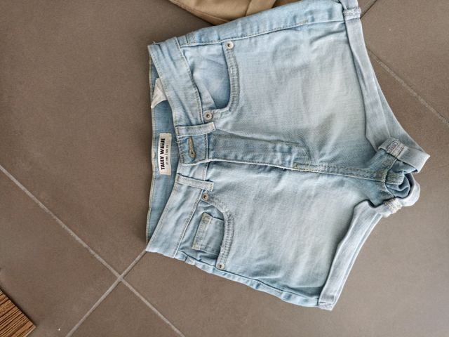 vita alta Tally Weijl, H&M