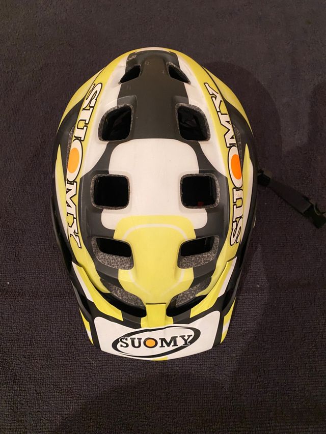 CASCO MTB ENDURO SUOMY SCRAMBLER