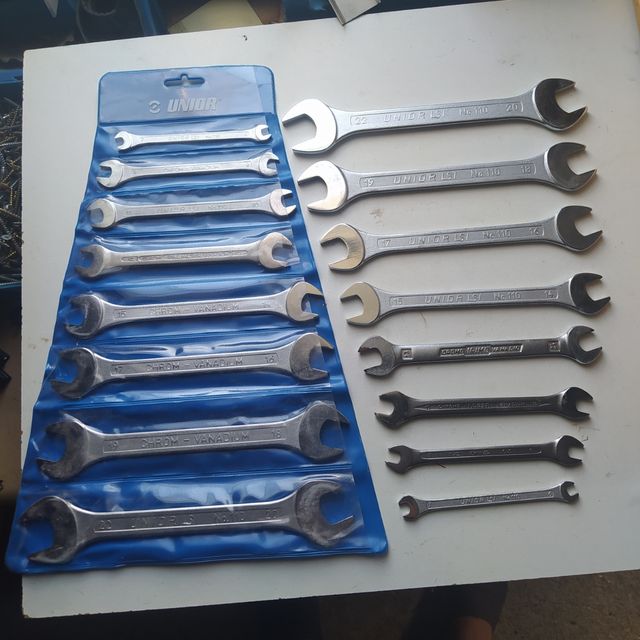 1 Juego de 8 llaves fijas de 6-7 a 20-22