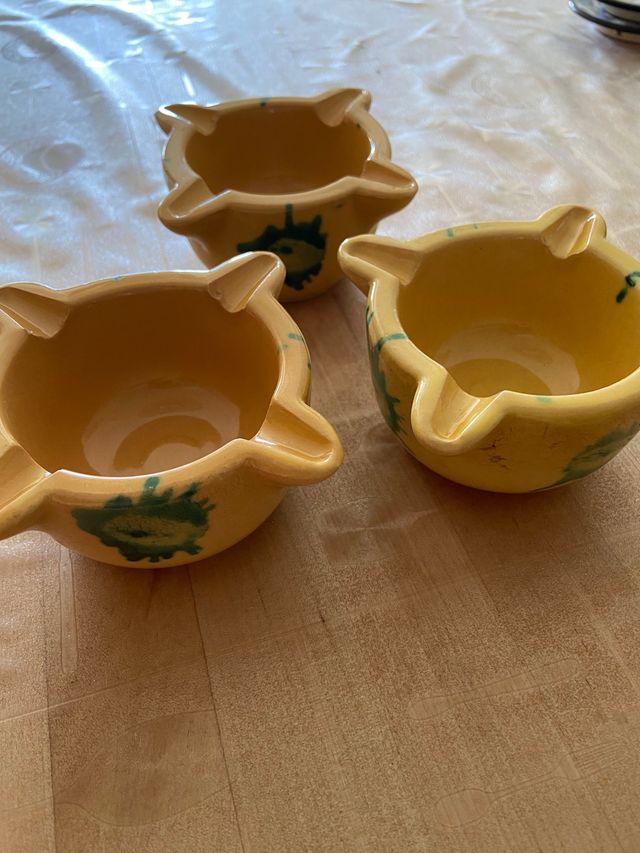 3 morteros pequeños