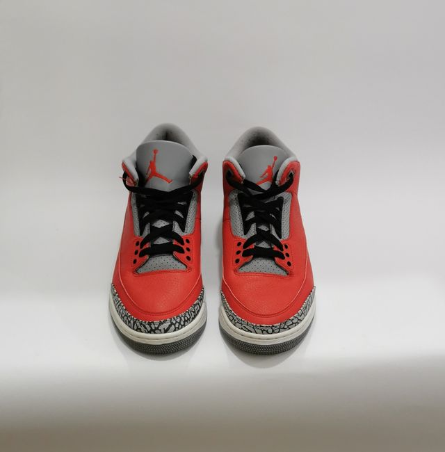 Jordan 3 Fire Red Cement Grey
