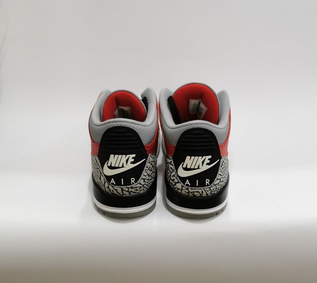 Jordan 3 Fire Red Cement Grey