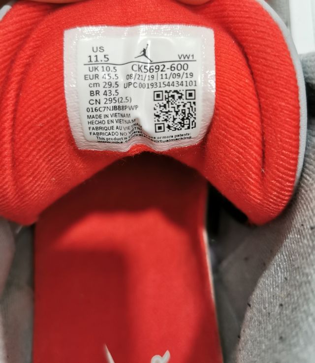 Jordan 3 Fire Red Cement Grey