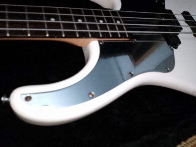 Assinatura Peavey Zodiac DE Escorpião David Ellefson