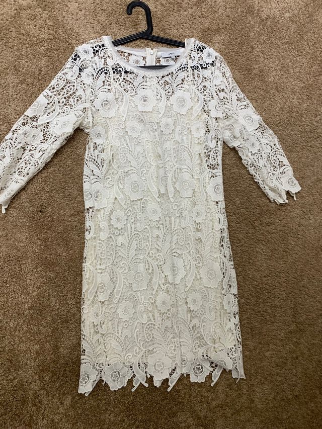 Vestido guipur blanco Suncoo