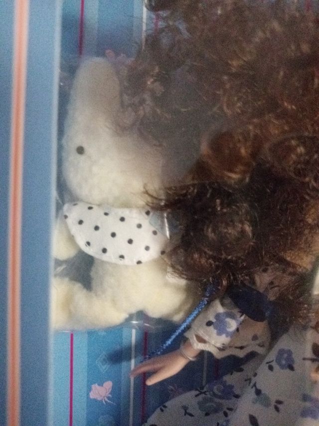 Muñeca Kurhn Good night little rabbit