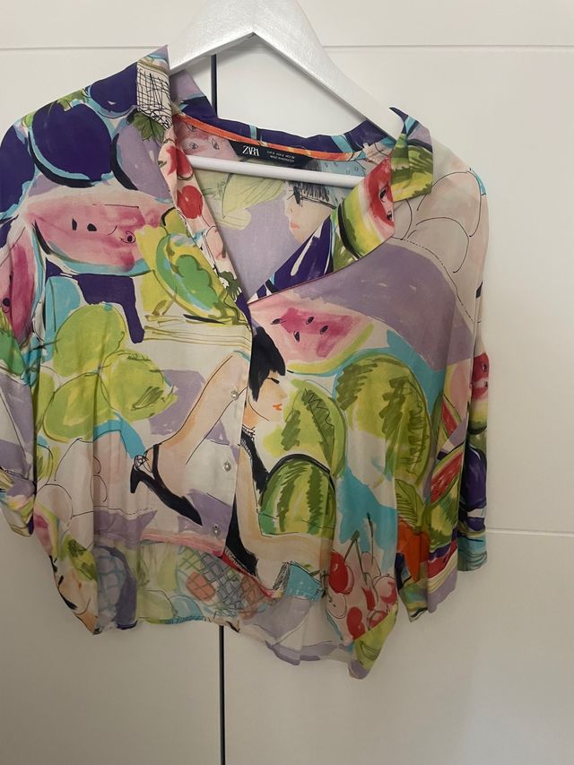 Camisa estampada tropical zara talla s