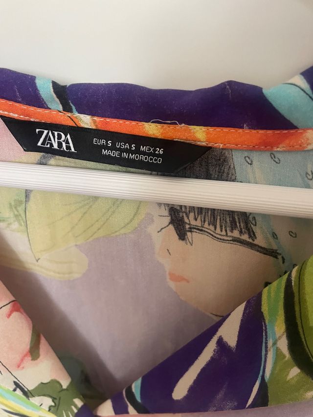 Camisa estampada tropical zara talla s