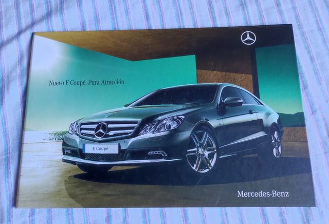 Catalogo presentación Mercedes Clase E coupé.