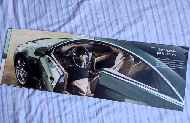 Catalogo presentación Mercedes Clase E coupé.