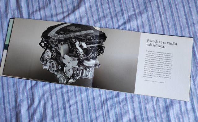 Catalogo presentación Mercedes Clase E coupé.