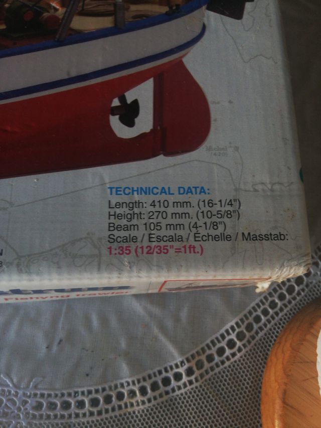MAQUETA BARCO PESQUERO DE ARRASTRE 