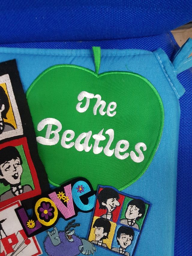 The Beatles gran variedad de parches bordados lea