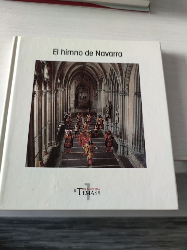 Libro el himno de Navarra