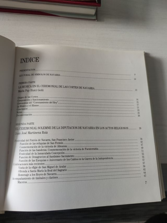 Libro el himno de Navarra