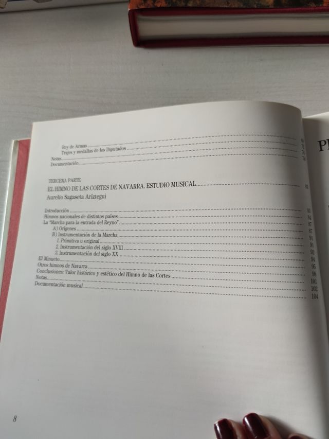 Libro el himno de Navarra