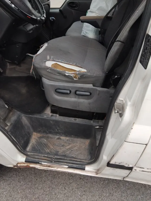 Asiento piloto ford transit