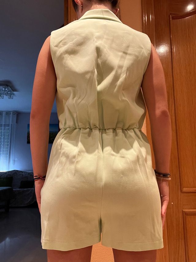 Mono blazer sin mangas