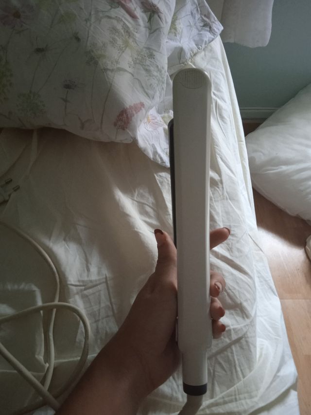 plancha de pelo rowenta seminueva