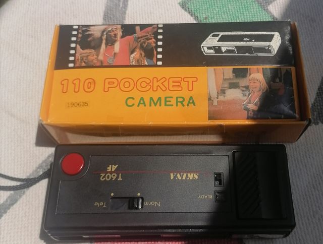 2 Macchine fotografiche,1 Foto Pocket Camera Skina
