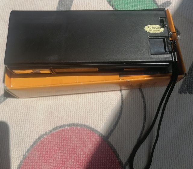 2 Macchine fotografiche,1 Foto Pocket Camera Skina