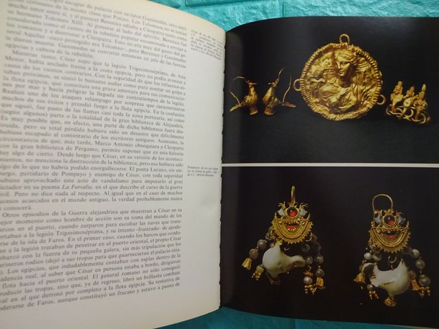 LIBRO CLEOPATRA ERNLE BRADFORD AÑO 1974