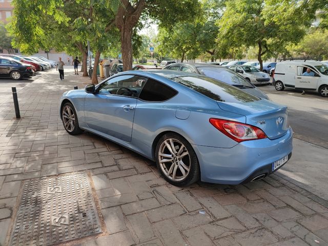 Hyundai Genesis Coupe 2011 de segunda mano por 13.500 EUR en Alhaurín ...
