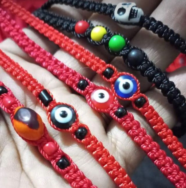 Pulceras de Hilo rojo