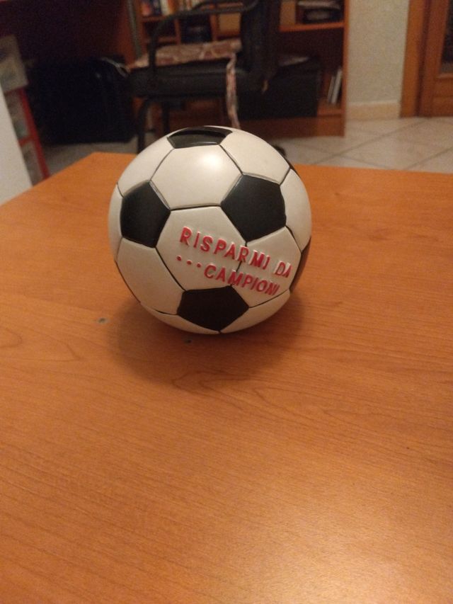 salvadanaio bianconero