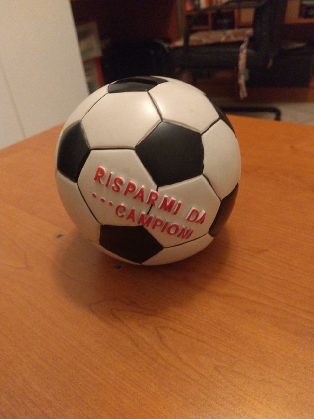 salvadanaio bianconero