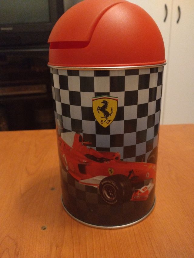 gettacarte da tavolo ferrari