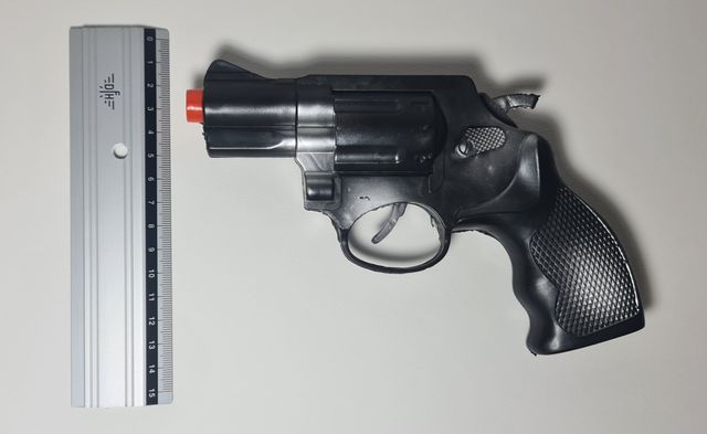 Pistola de Juguete para Niños de segunda mano por 5 EUR en Barcelona en ...