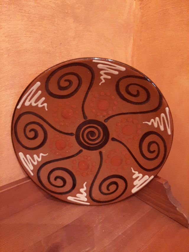 Platos antiguos (Puigdemont)