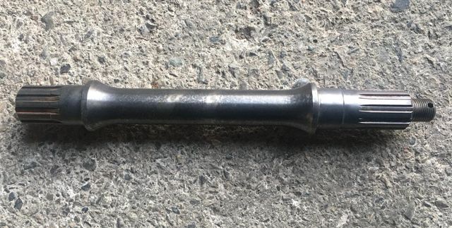 EJE ROTOVATOR HOWARD