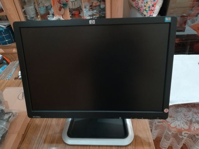 Monitor HP 19"