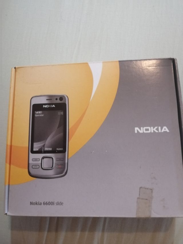 Nokia 6600i slide