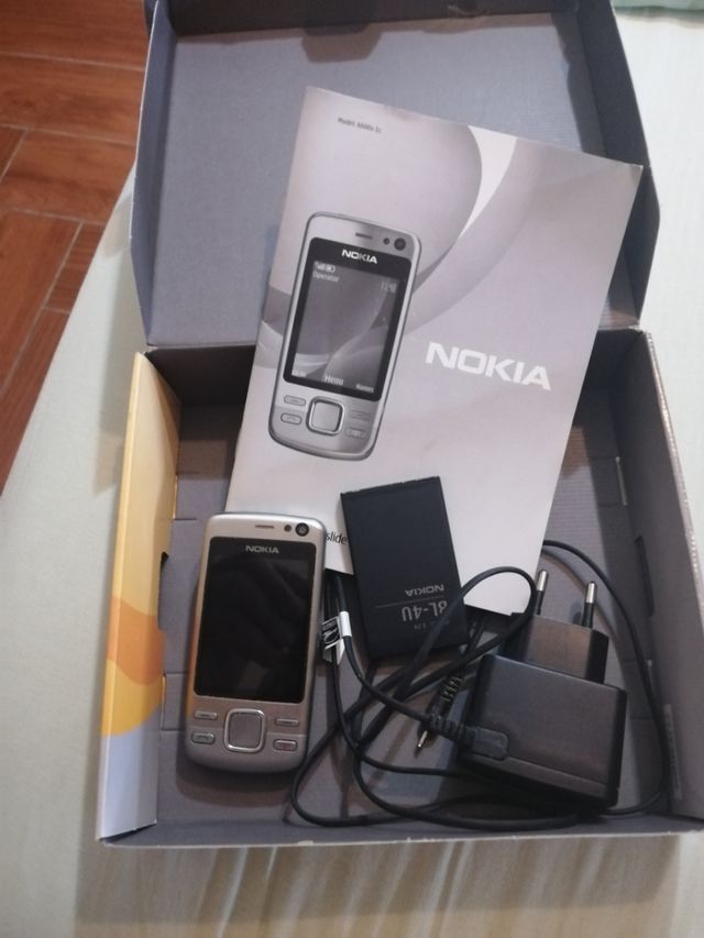 Nokia 6600i slide