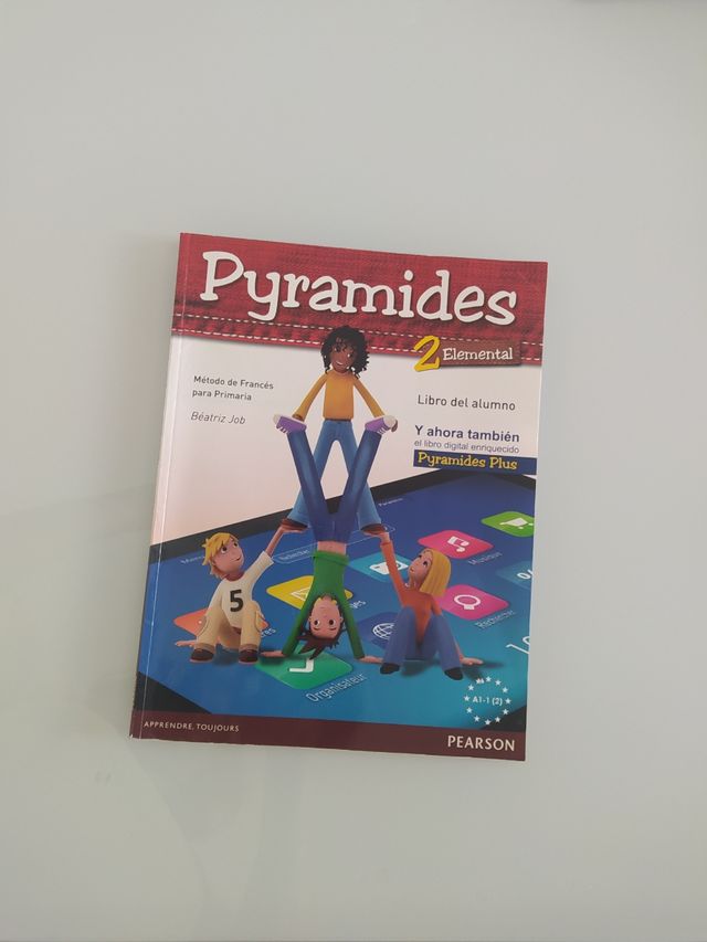 Libro de francés Pyrámides 2 de Pearson