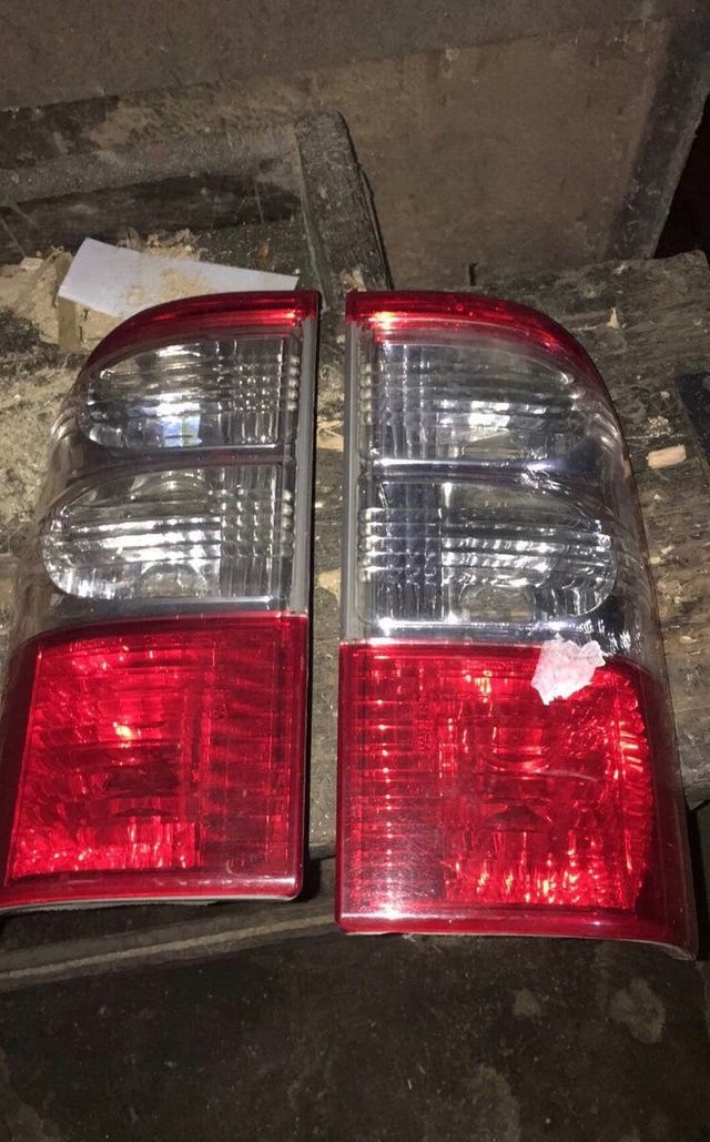 PILOTOS FAROS TRASEROS NISSAN PATROL GR Y61