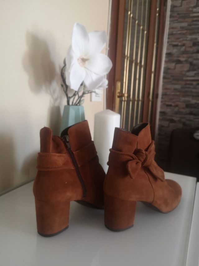 Botas de piel