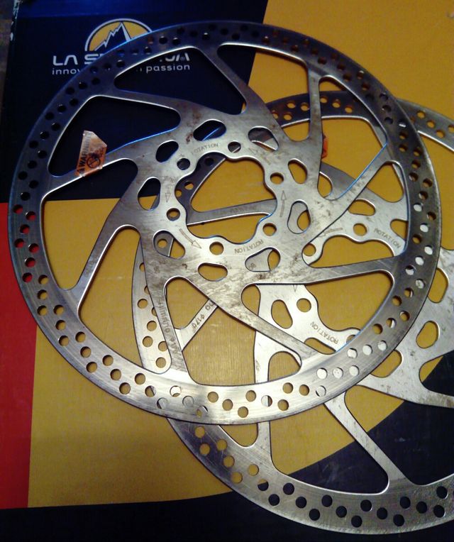 Pareja de discos Shimano XT vintage SM-RT75 170mm.