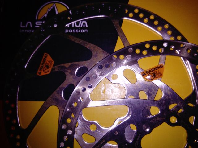 Pareja de discos Shimano XT vintage SM-RT75 170mm.