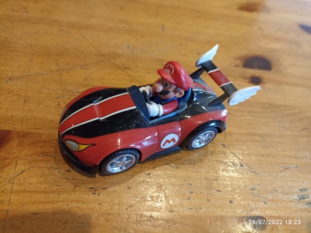 coche juguete Mario Bros