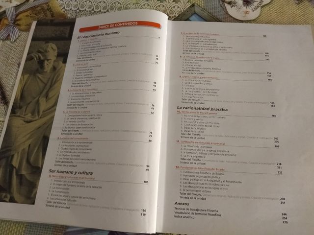Libro 1° Bachiller Filosofía