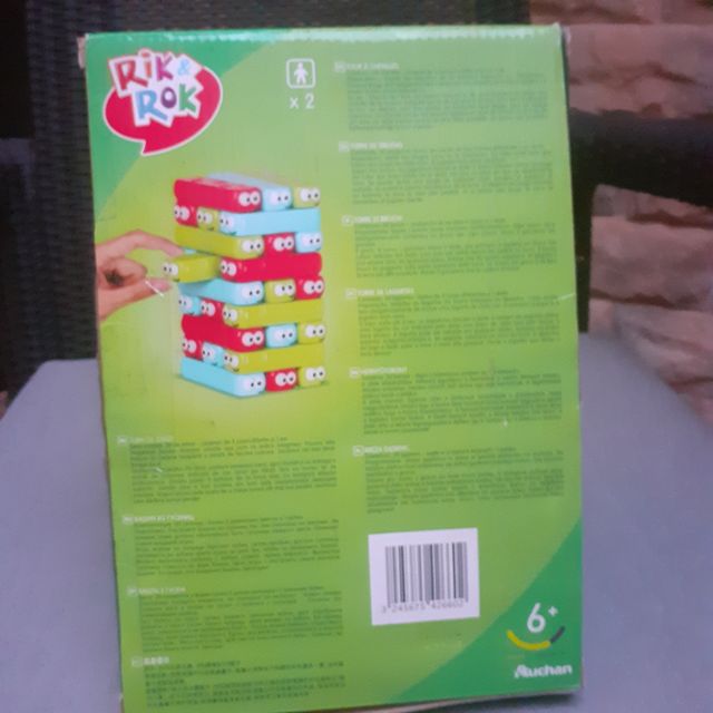 Juego Torre de Orugas