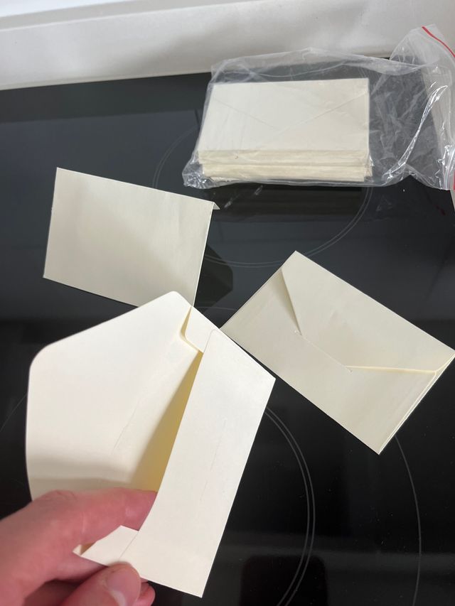 Sobres dedicatorias bodas color crema 10,5x6,8