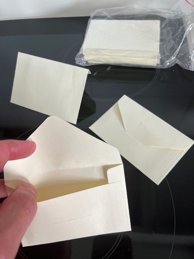 Sobres dedicatorias bodas color crema 10,5x6,8