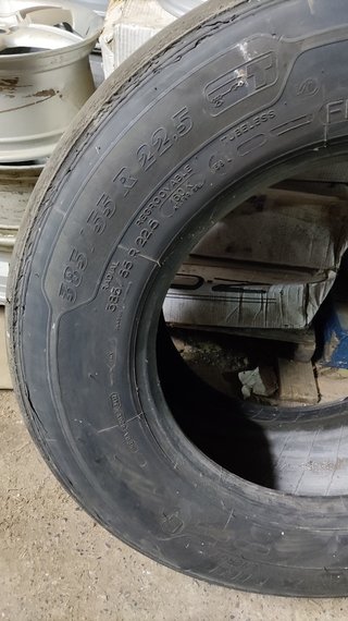 neumático 385/55R22.5