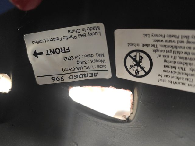 Casco bici o patinaje.